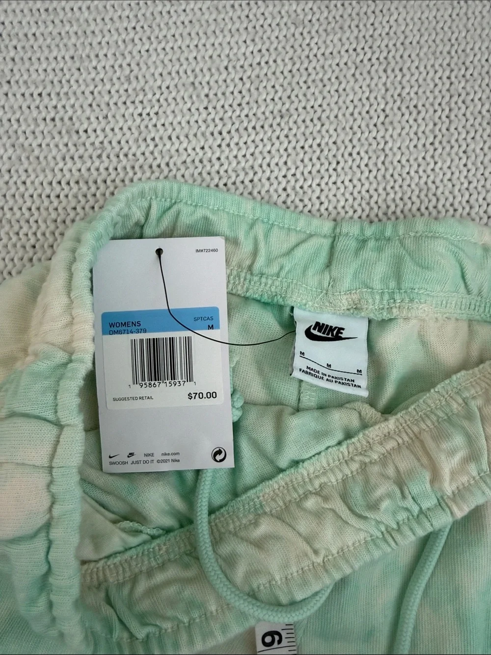 NWT! Nike Sportswear Cloud Dye Sweat Set Green/White Size Medium